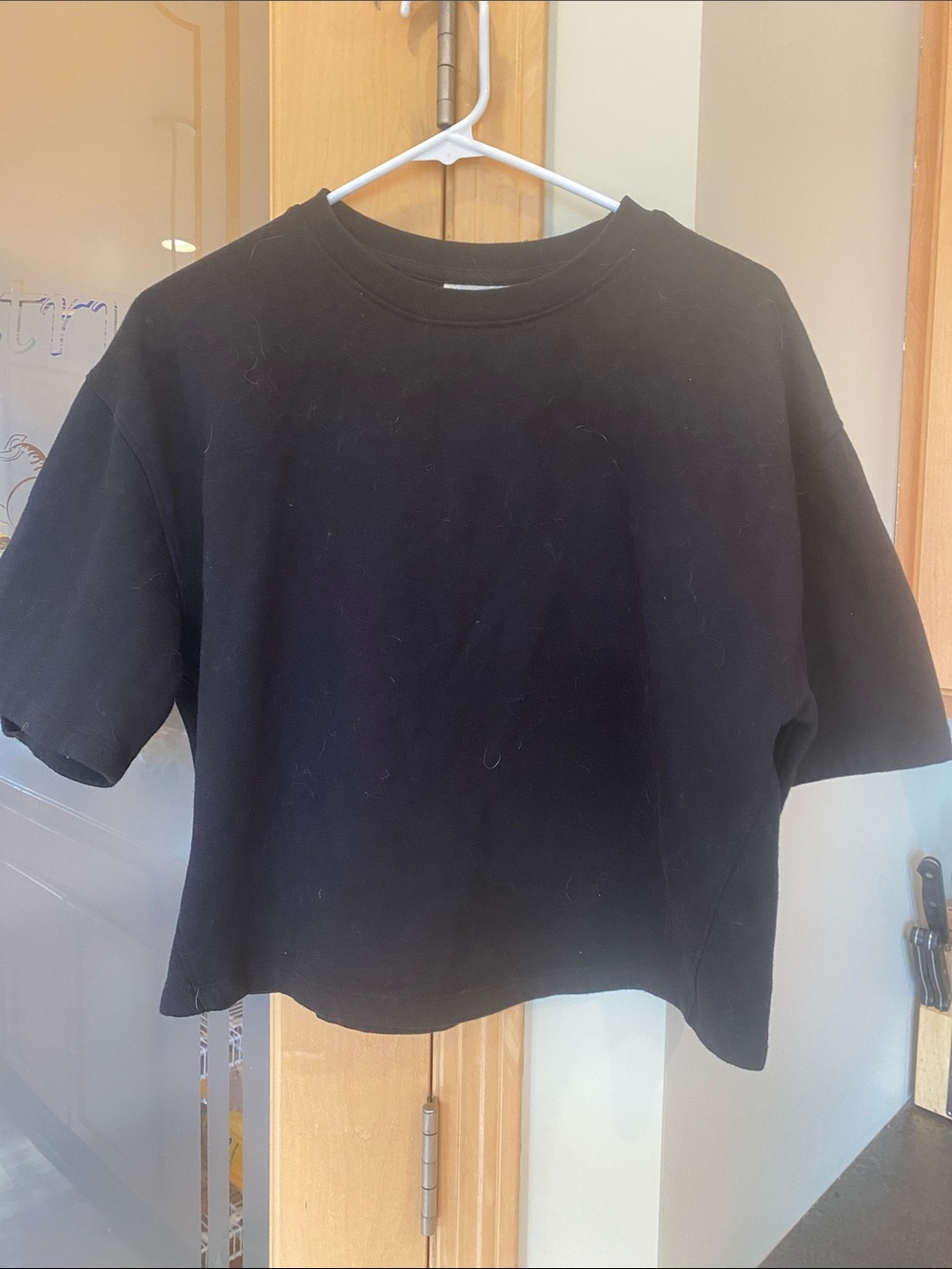 Universal Thread Black Cropped Crewneck Sweatshirt Tee